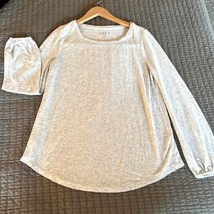 LOFT Grey Scoop Top Sz M